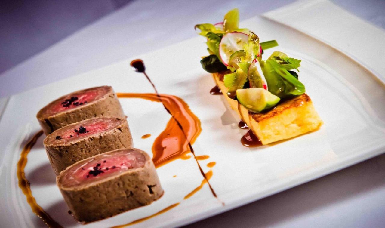 Logis Hotel-Restaurant Saint Romain Anse Dış mekan fotoğraf