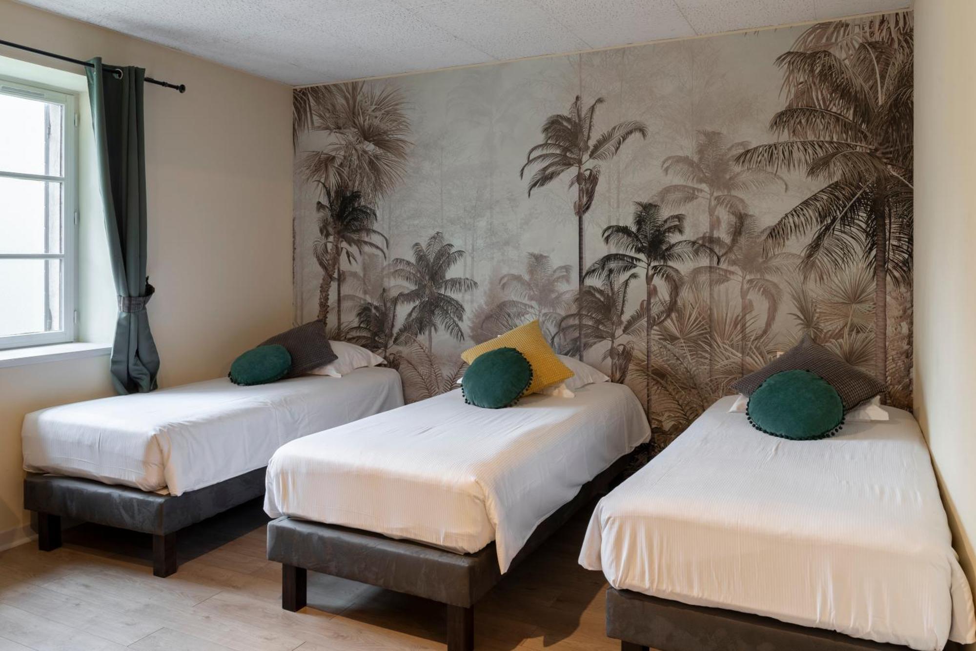 Logis Hotel-Restaurant Saint Romain Anse Oda fotoğraf
