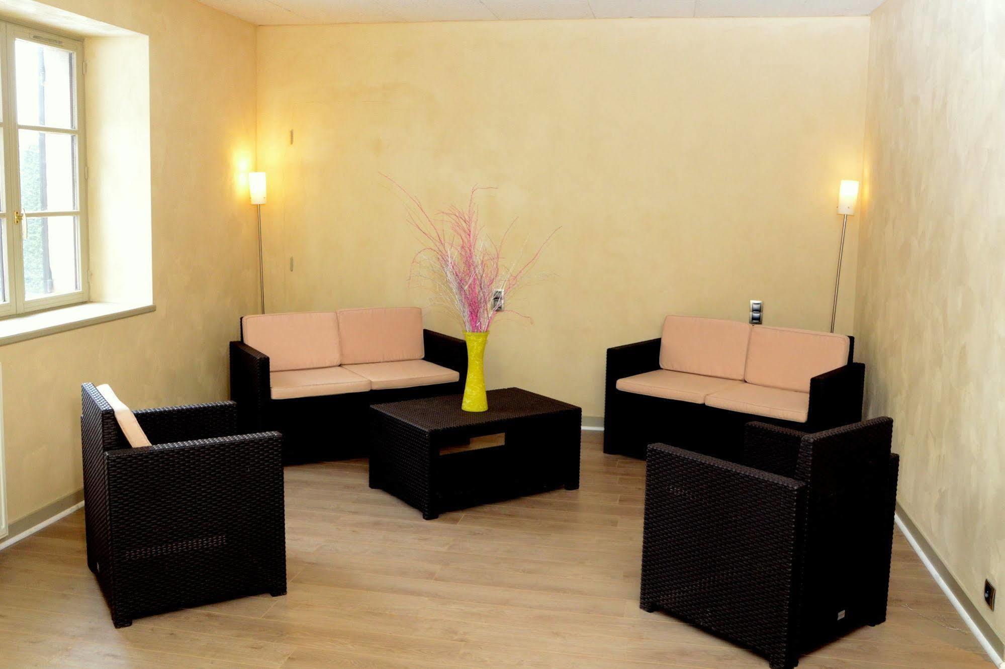 Logis Hotel-Restaurant Saint Romain Anse Dış mekan fotoğraf